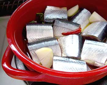 秋刀魚のオリーブオイル煮